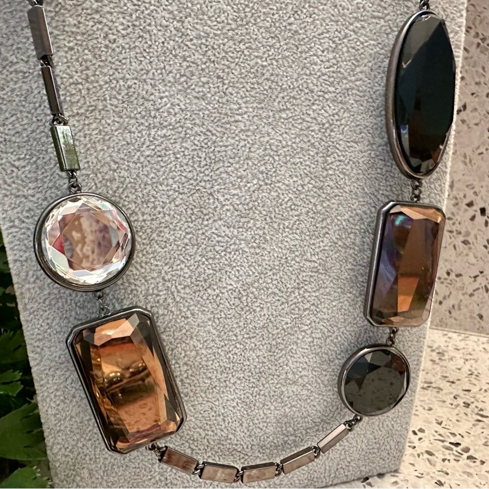 Acrylic Gem Statement Necklace - image 3